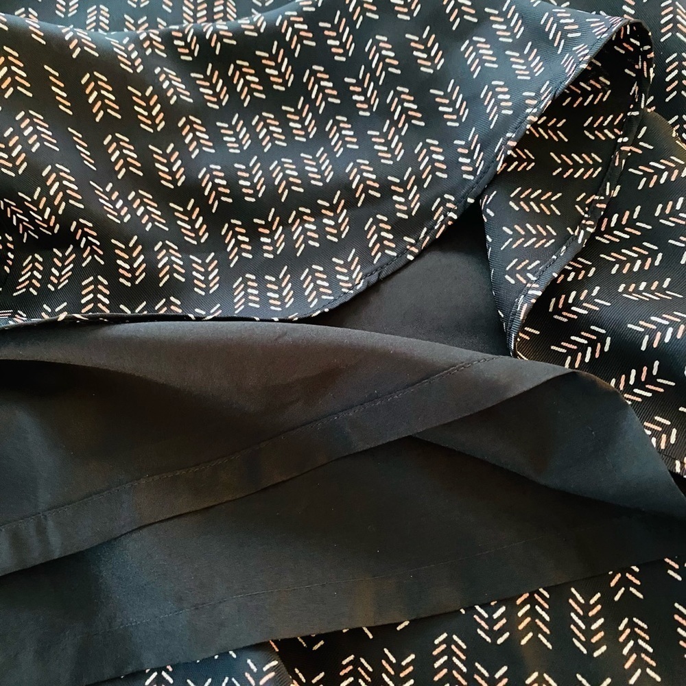 Ann Taylor LOFT Women's Size 8 Black With Pattern Lined Flowy Ruffle Skirt - Picture 7 of 8